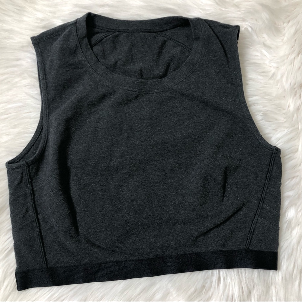 Lululemon Athletica Cropped Tank